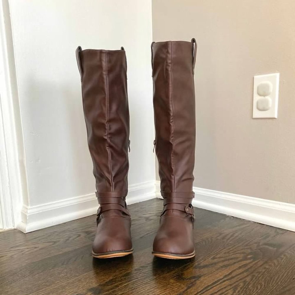 Brown Walla Riding Boot Size 8M